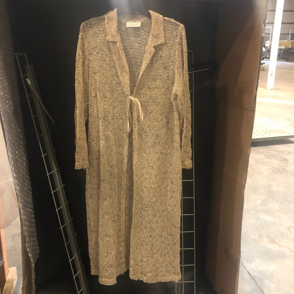 Woman’s mesh cover all